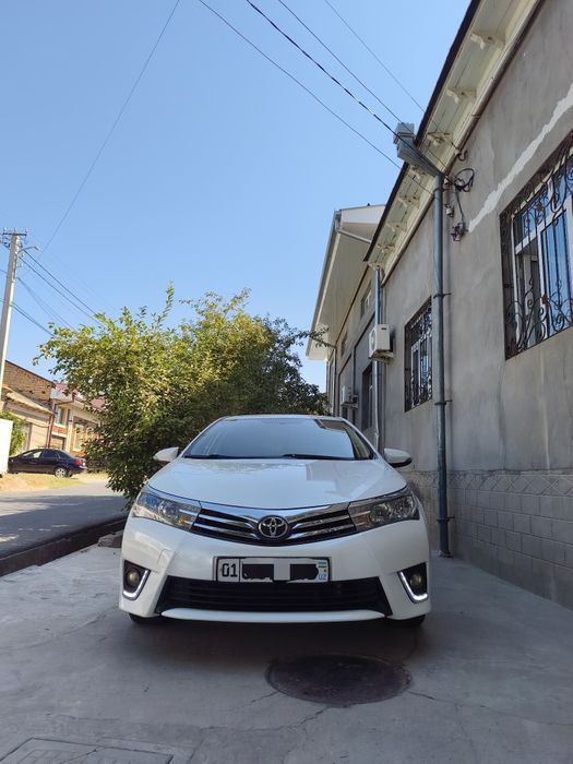 Toyota Corolla 1.8 mator. 2016 yaponka.