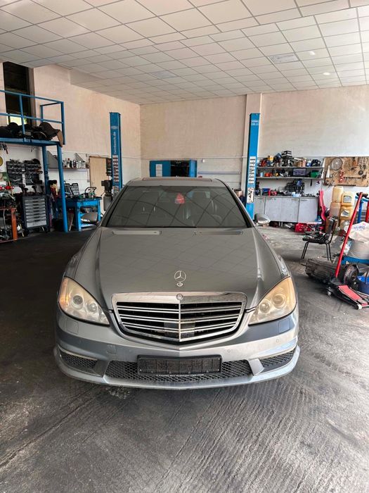 Mercedes W221 S500 388кс M273 Distronic Harman Kardon черен таван ксенон автоматик НА ЧАСТИ!