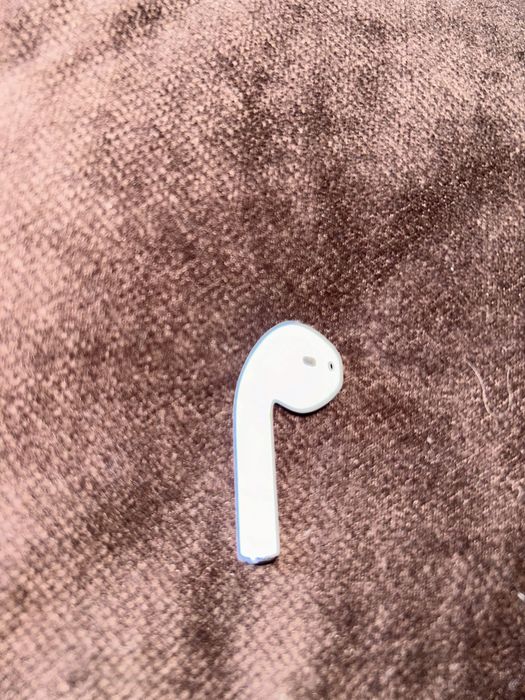 Продам наушники air pods