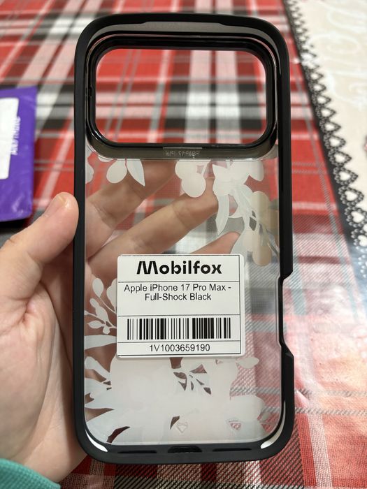 Vând husă Mobilfox pentru IPhone 17 Pro Max