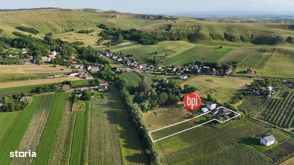 SE VINDE Casa (demolabila) + Teren construibil, in Sat Hreatca, jud.SV