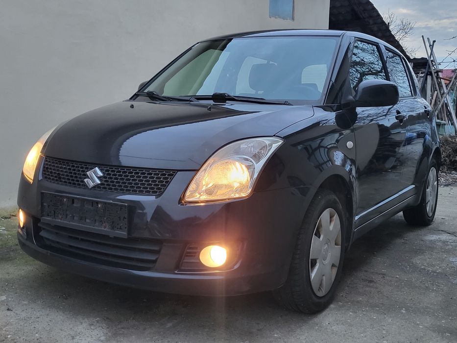 Suzuki swift 4x4 1.3 benzina 162000 km 2008  Încălzire scaune Carlig