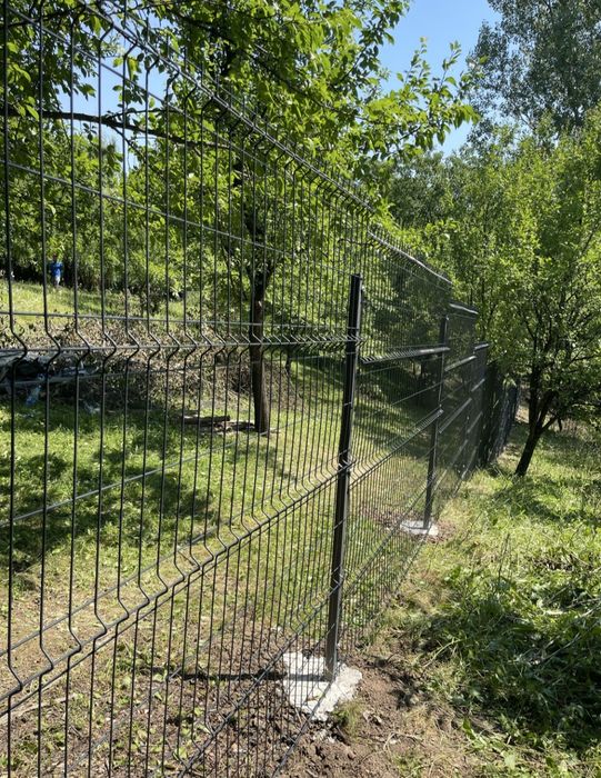 Vând garduri din plasa burdurata