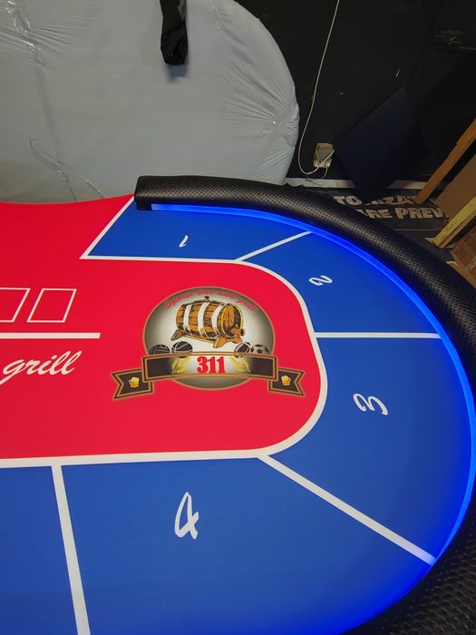 Masa de poker pe comanda