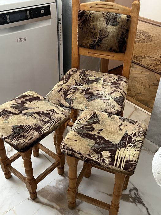 Scaune bucatarie din lemn masiv