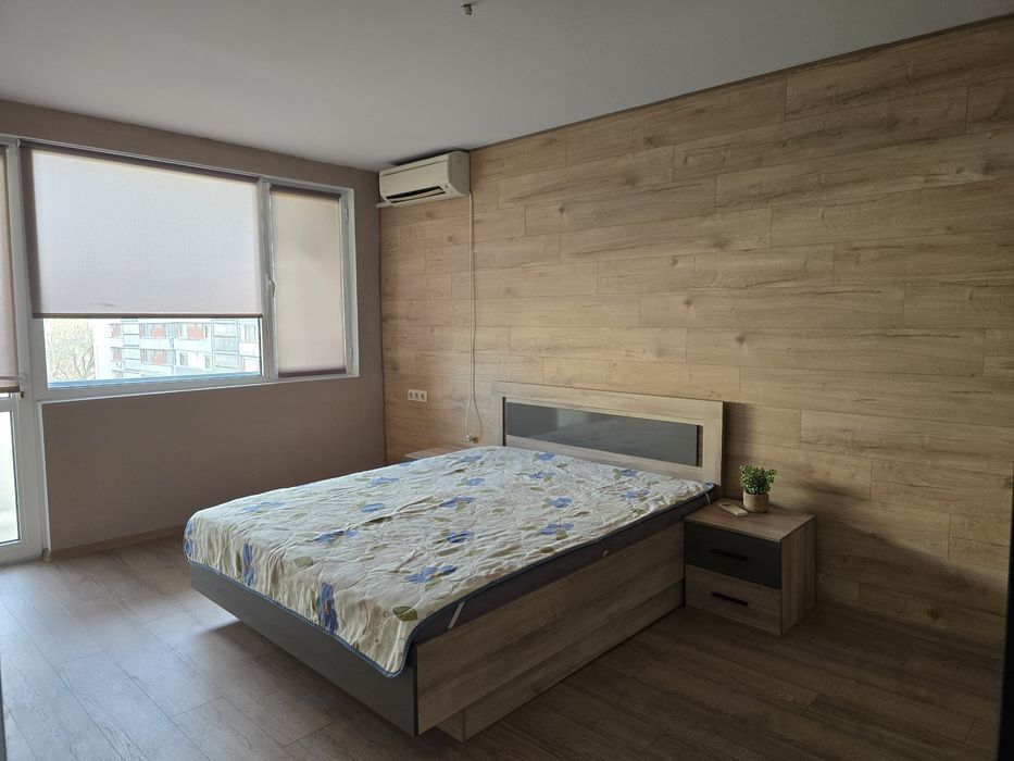 Продава се Двустаен апартамент в Добрич, Център - 67 кв.м за 800 €/кв.м - Снимка #8