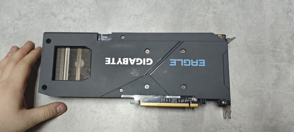 Видеокарта Rx6650XT 8gb