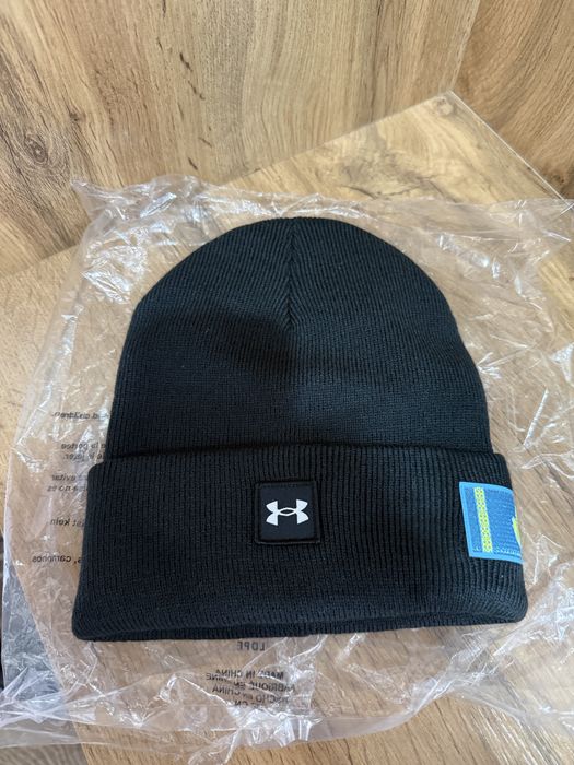 Шапка under armour оригинал новая