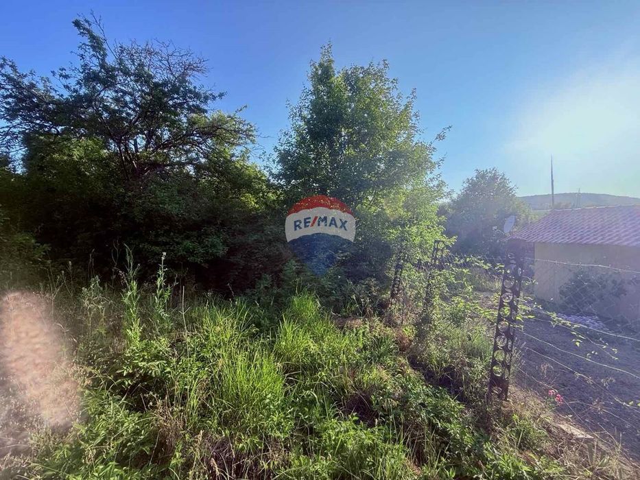 Парцел в регулация с вода и проект за продажба, с. Кранево, Я.И.