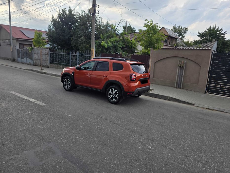 Duster 4x4,  Variante