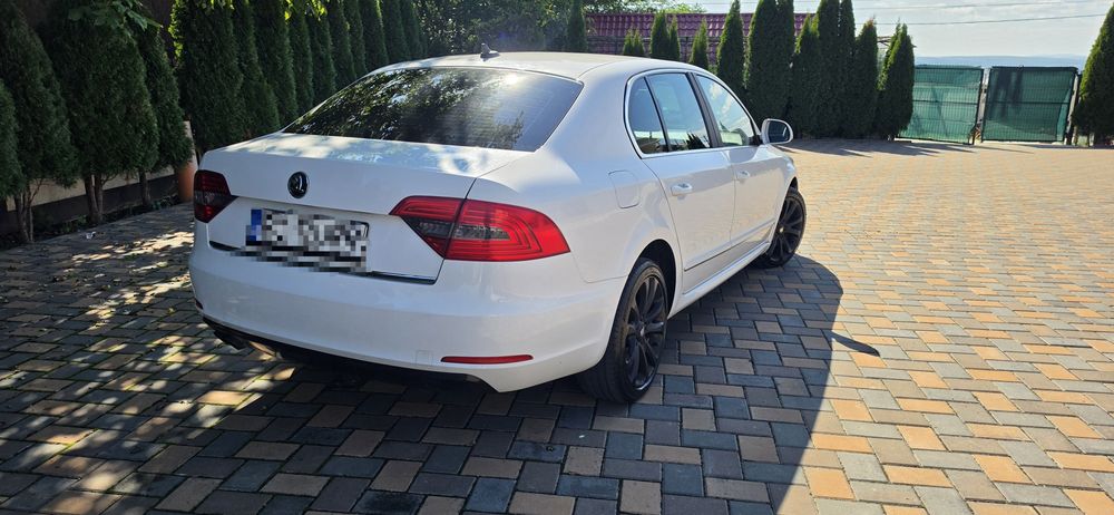 SKODA Superb 2015 — imagine 3