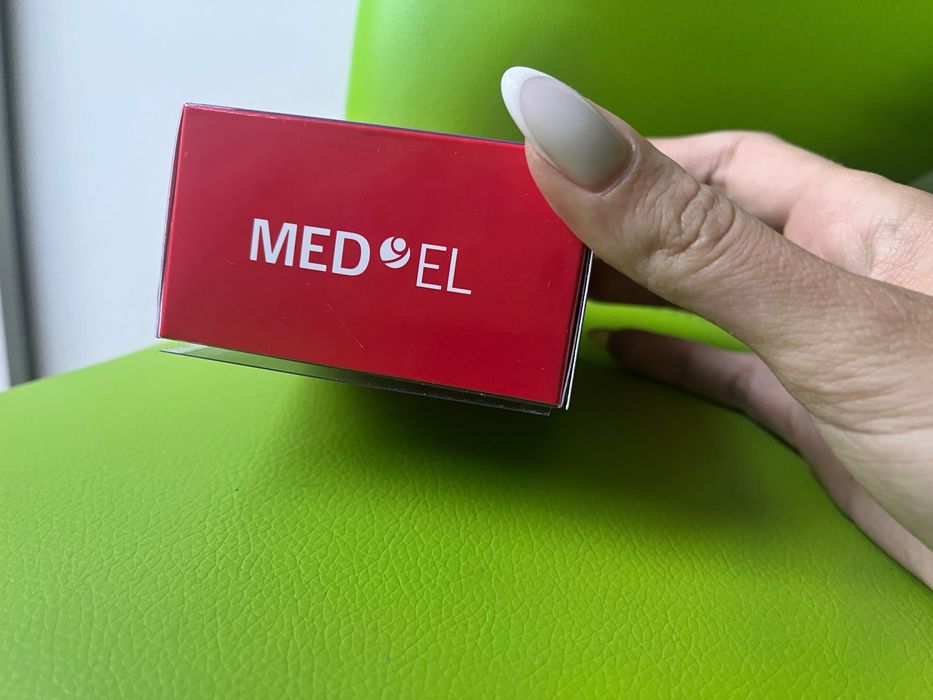 Слухово апаратче Med El