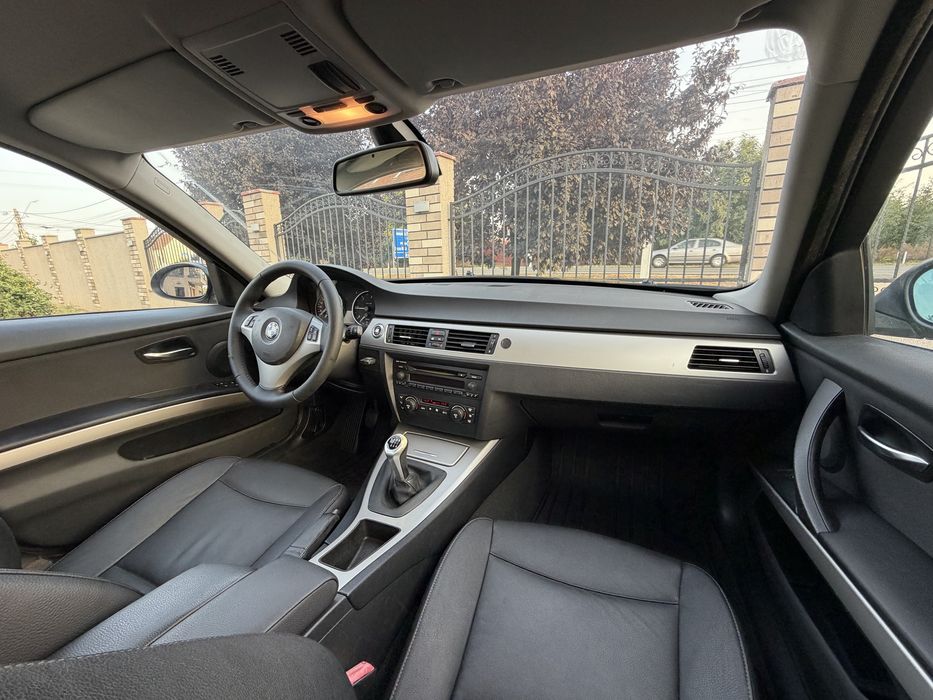 Bmw 318d E90 Posibilitate Rate Fixe / Garantie / Buy-Back / Livrare