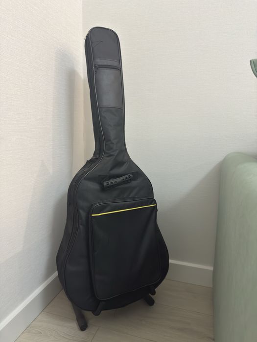 Акустическая гитара Cremona D977 + чехол и аксессуары