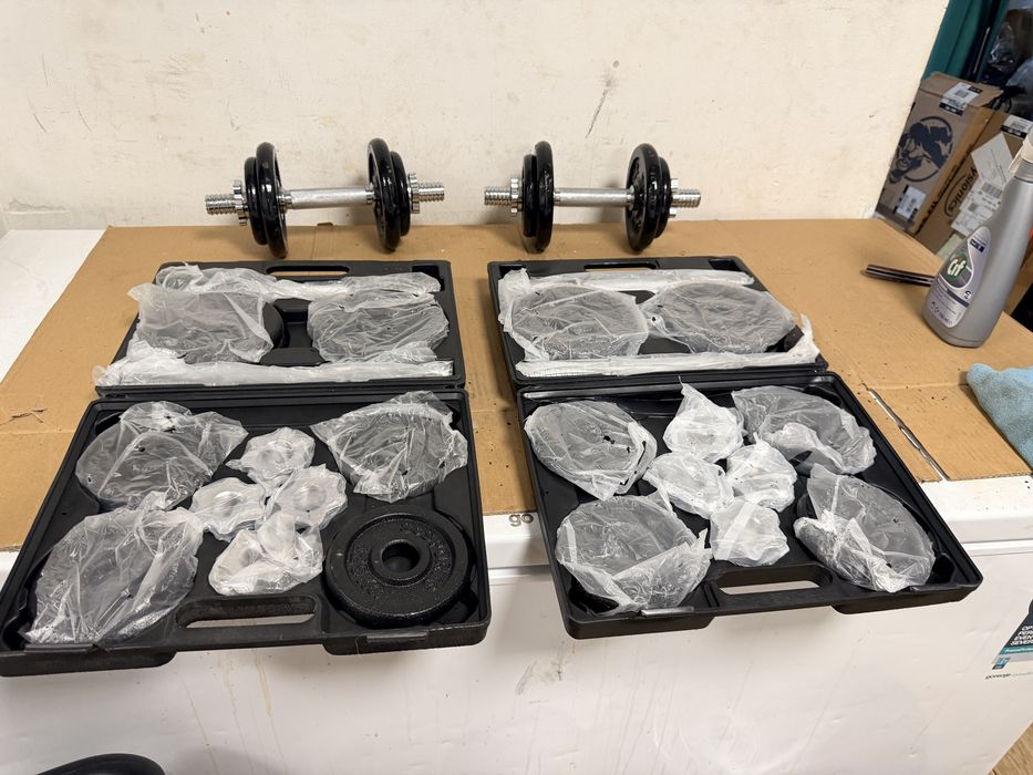 Gantere Reglabile noi cu geanta set 20 kg noi Germany pret 250 lei, am si mai mari