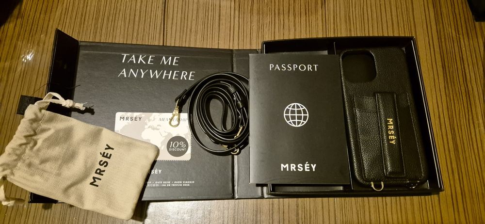 MRSEY iPhone 13 PRO MAX black Vegan PU Leather