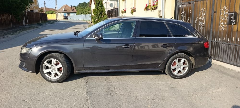 AUDI A4 Avant 2010 — imagine 2