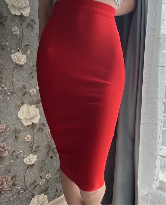 Продам платья, разные