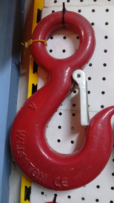 Крюки, скобы такелажные