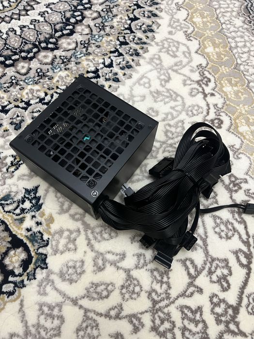 Blok pitanya 500w 600w 700w DeppCool