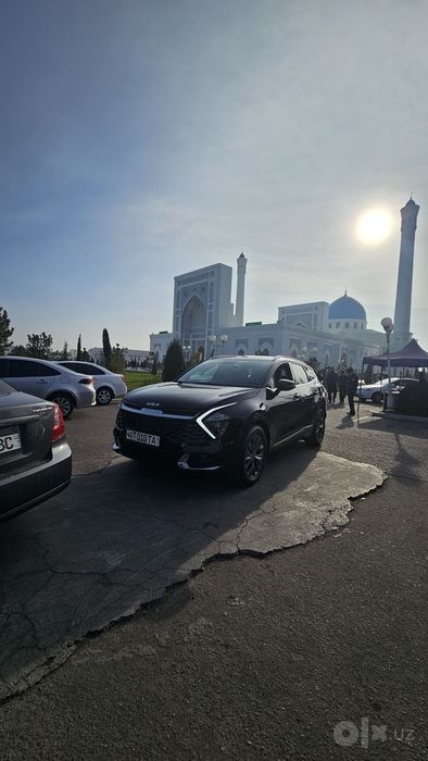 KIA Sportage yaxshi xolatda. Salondan olingan. 36ming yurgan