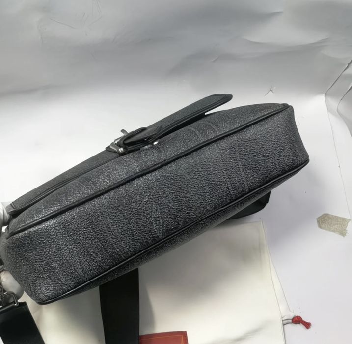 Продам сумку Etro.