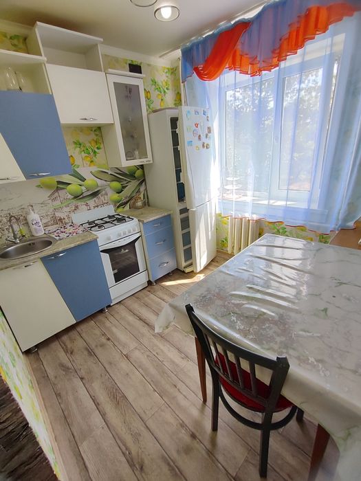 Продается 2-комн (2-24, 3 эт)