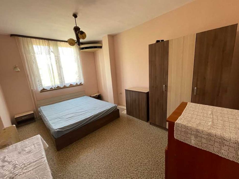 Дава се под наем Тристаен апартамент в Бургас, Братя Миладинови - 85 кв.м за 200 € - Снимка #14