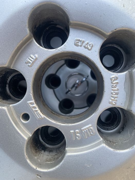 Джанти с гумите за Opel Zafira