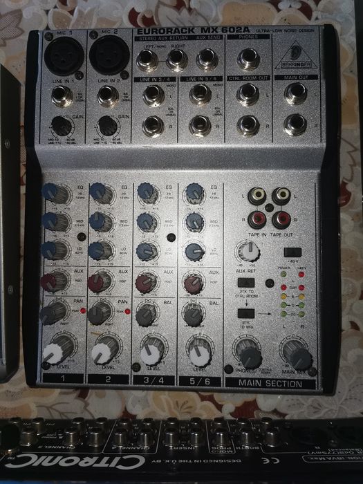 Mixere orizontale Mackie,Behringer,Citronic,Gemini. Marshall Woburn