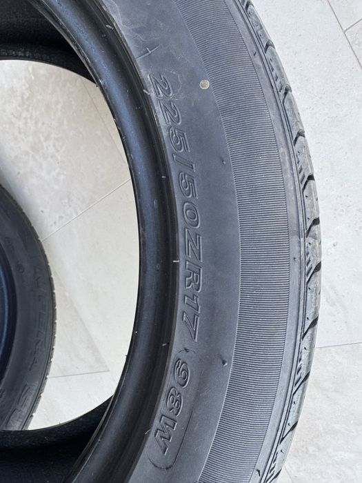 Anvelope Vara  225/50/17