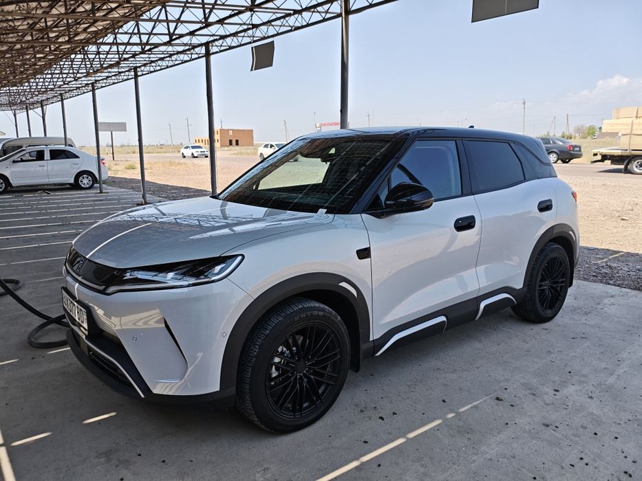 Byd yuan up smart 2 - pozitsiya