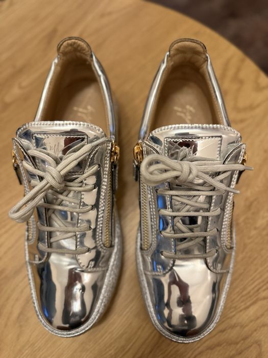 Обувки Giuseppe Zanotti  нови