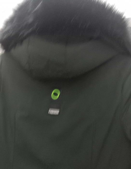 Куртка женская. Пуховик