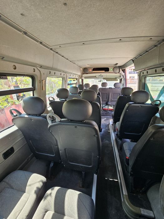 Renault Master 2.5 dCi 120 CP – 15 locuri – 170.000 km – stare mecanică bună