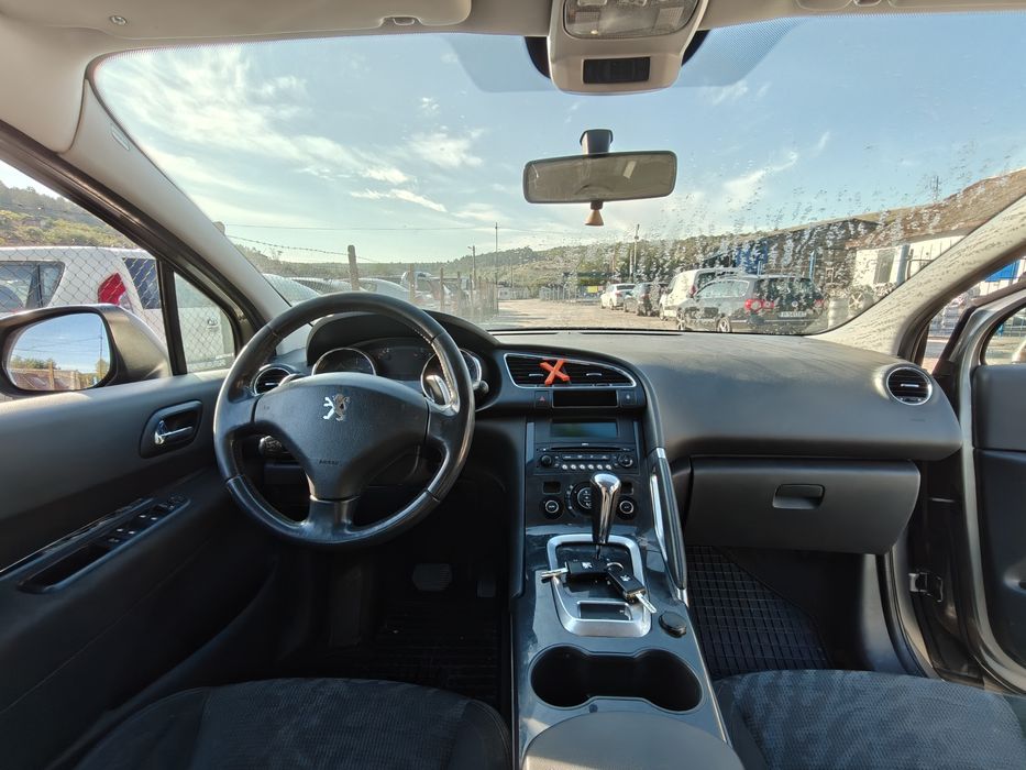 Peugeot 3008 / 2009г. / НА ЧАСТИ / АВТОМАТИК / 1.6HDI
