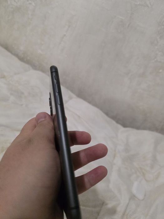 Айфон 11 оргинал