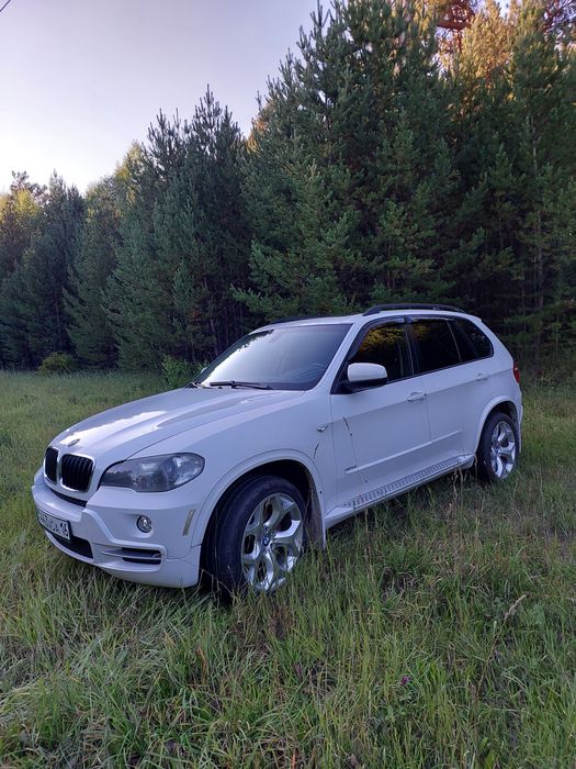 Продам хороший автомобиль