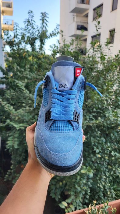 Jordan 4 University Blue