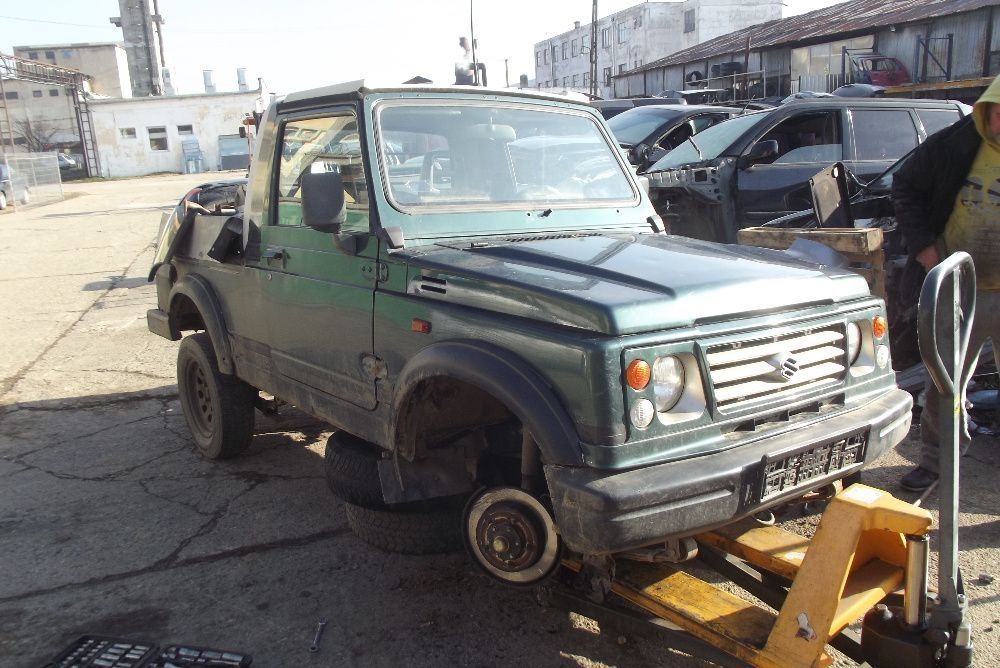 Dezmembrez Suzuki Samurai 1.9 diesel motor Renault cutie punte cardan