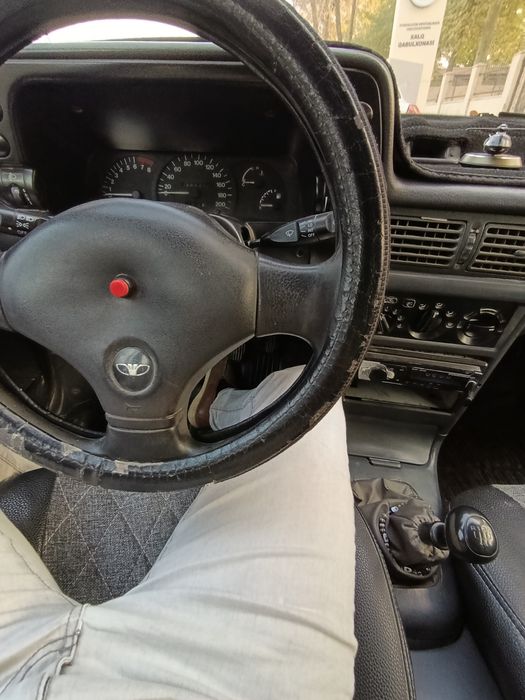 Нехия 1 сотилади холати яхши, 4.та янги юмшок балон тақилган