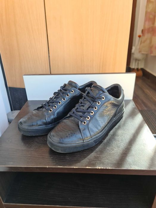 Adidași ZARA Casual nr 40