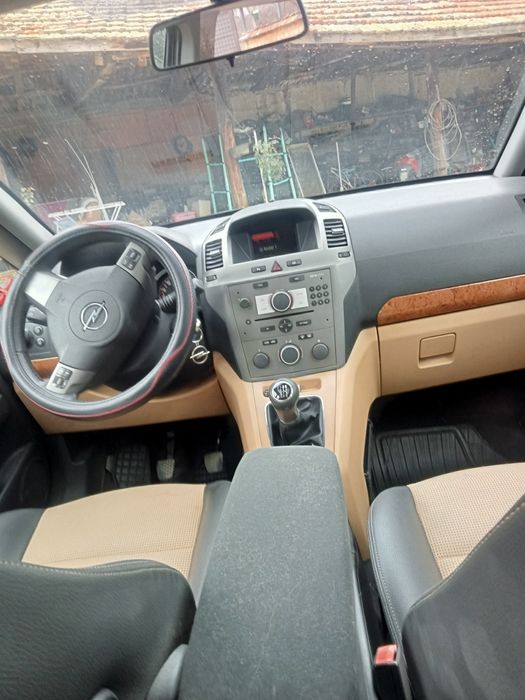 Опел Зафира 1.9 120к 2006г