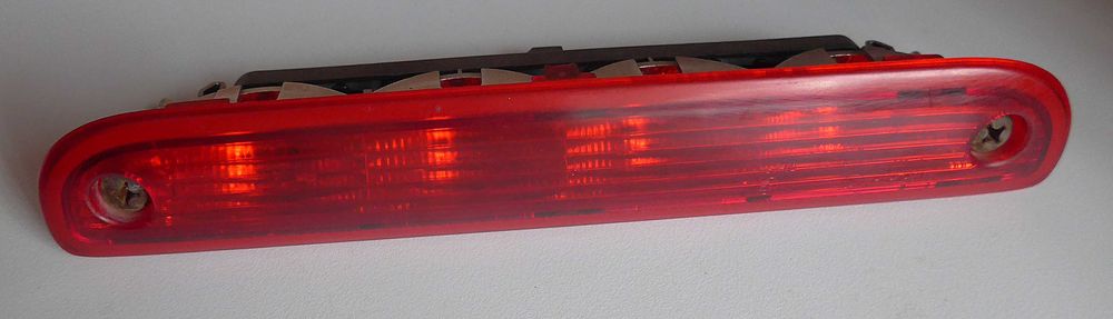 Vand a 3-a lampa stop Peugeot boxer
