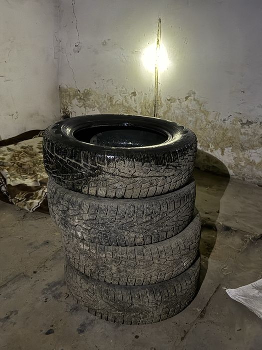 Зимние автошины.