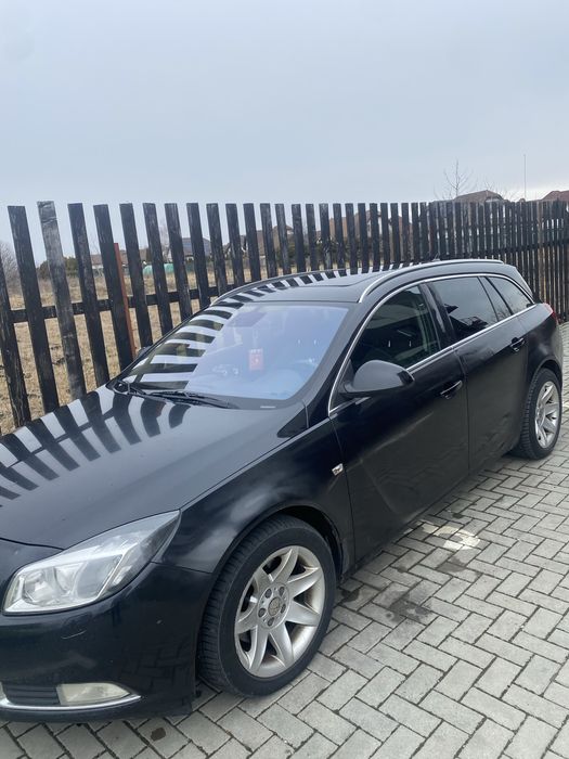 Opel insignia  Sport tourer 2.0  …160 de cai