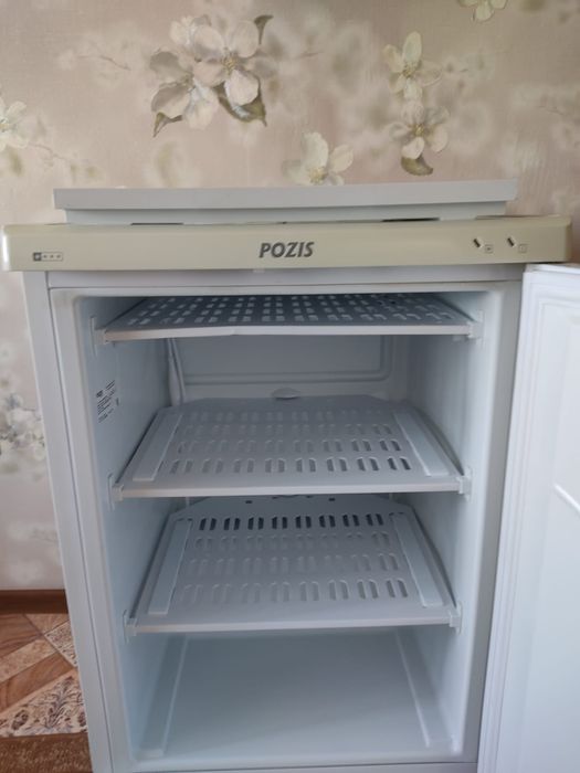 Продам морозильник.