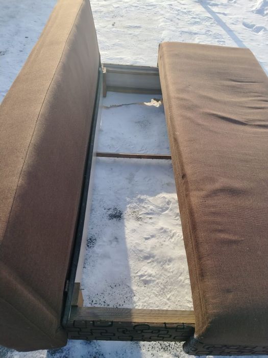 Продам диван тахта