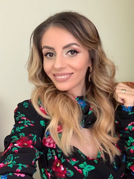 Vand set compus din pantalon si bluza Seen Users (Cristina Savulescu)