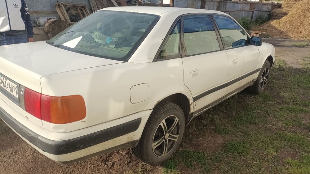 Продам Ауди 100 с4